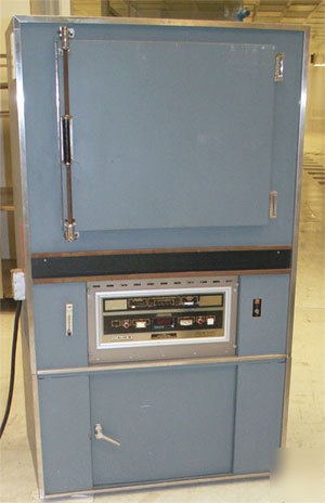 Blue m CR07-256B cleanroom oven 20X20 chamber 204C